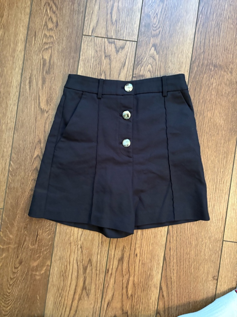 ZARA Black High-Waist Shorts with Front Buttons